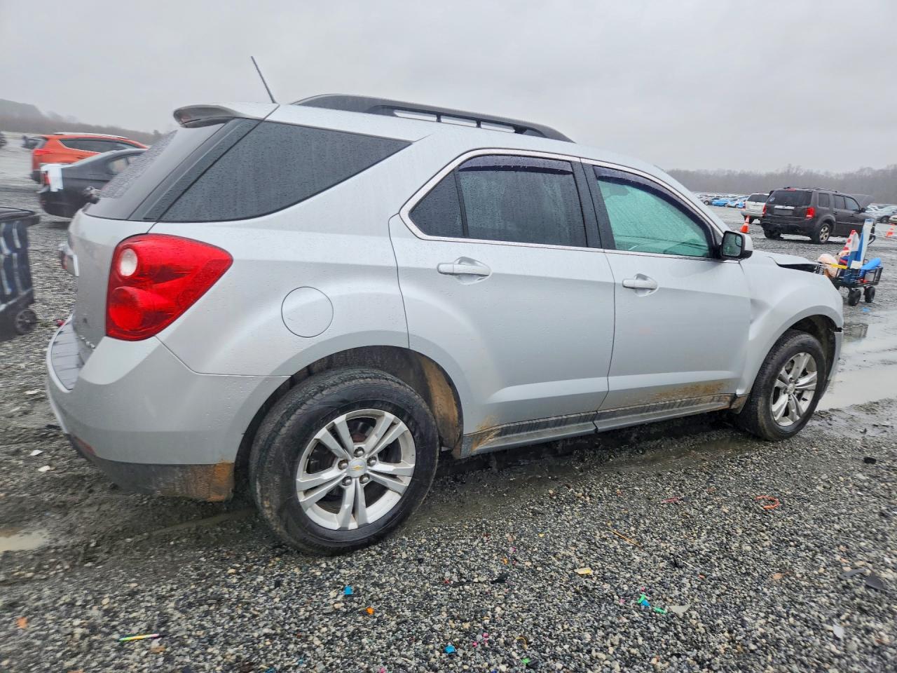 2014 CHEVROLET EQUINOX LT photo 5