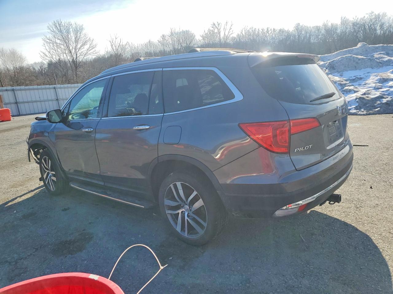2016 HONDA PILOT photo 3
