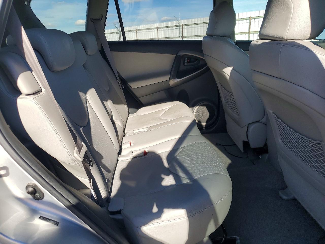 2008 TOYOTA RAV4 LIMITED photo 21