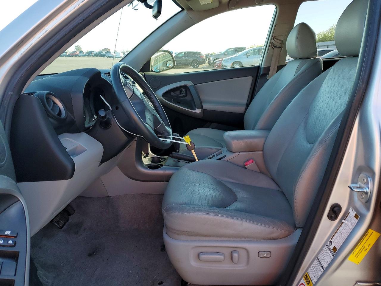 2008 TOYOTA RAV4 LIMITED photo 13