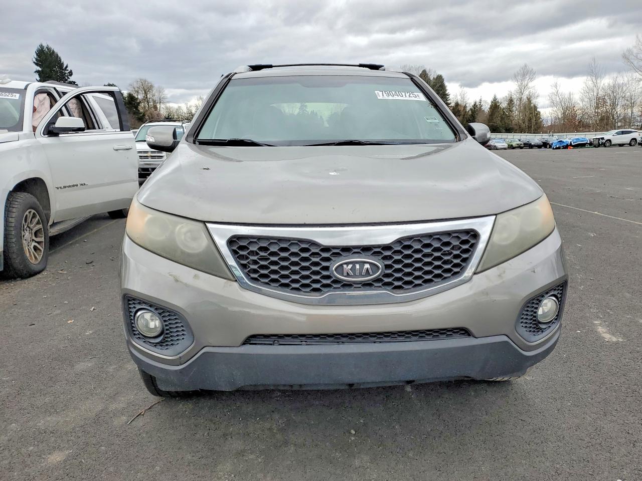 2012 KIA SORENTO photo 9