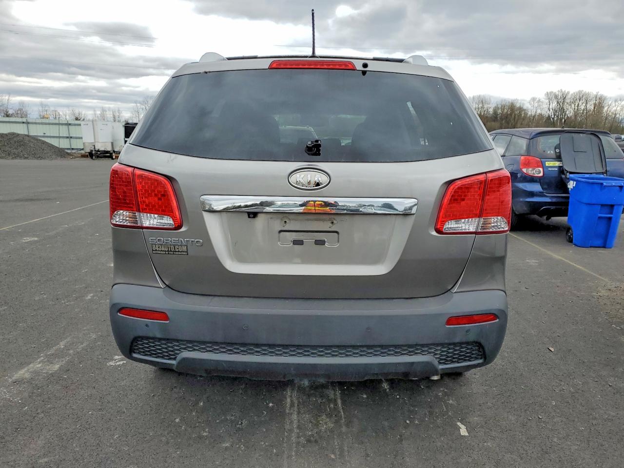 2012 KIA SORENTO photo 11