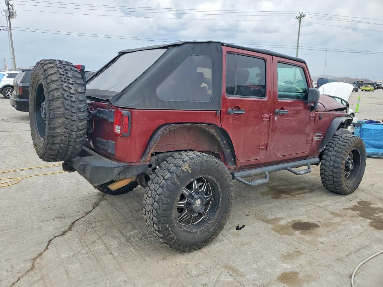 2010 JEEP WRANGLER UNLIMITED SPORT photo 5