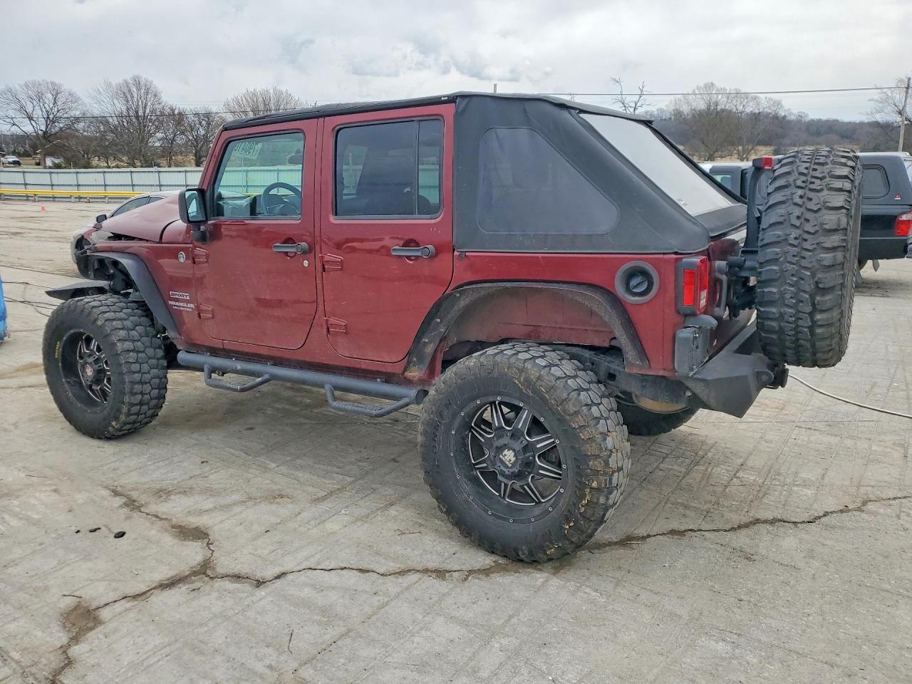 2010 JEEP WRANGLER UNLIMITED SPORT photo 3