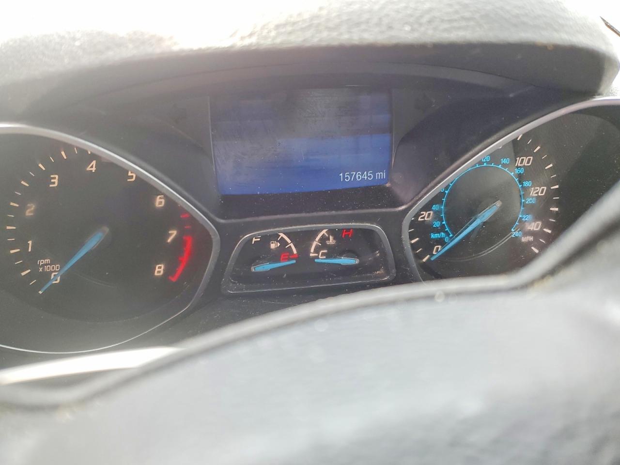 2015 FORD ESCAPE SE photo 25