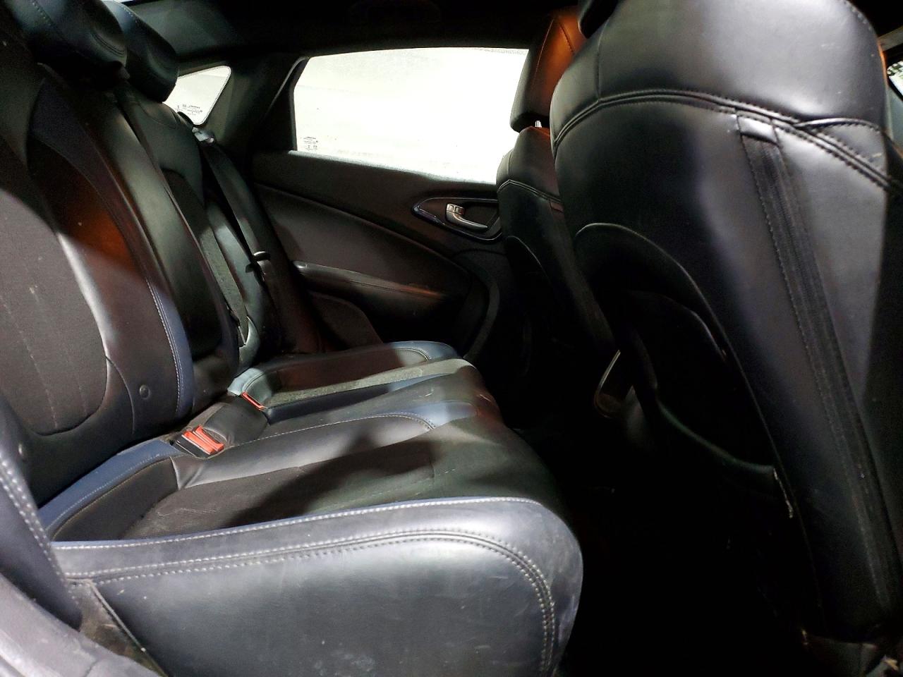2015 CHRYSLER 200 photo 10