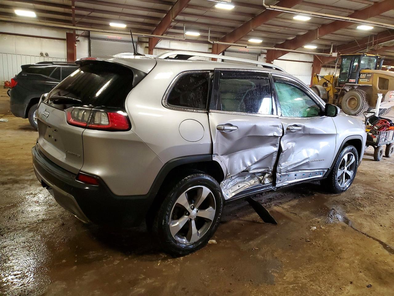 2019 JEEP CHEROKEE LIMITED photo 3
