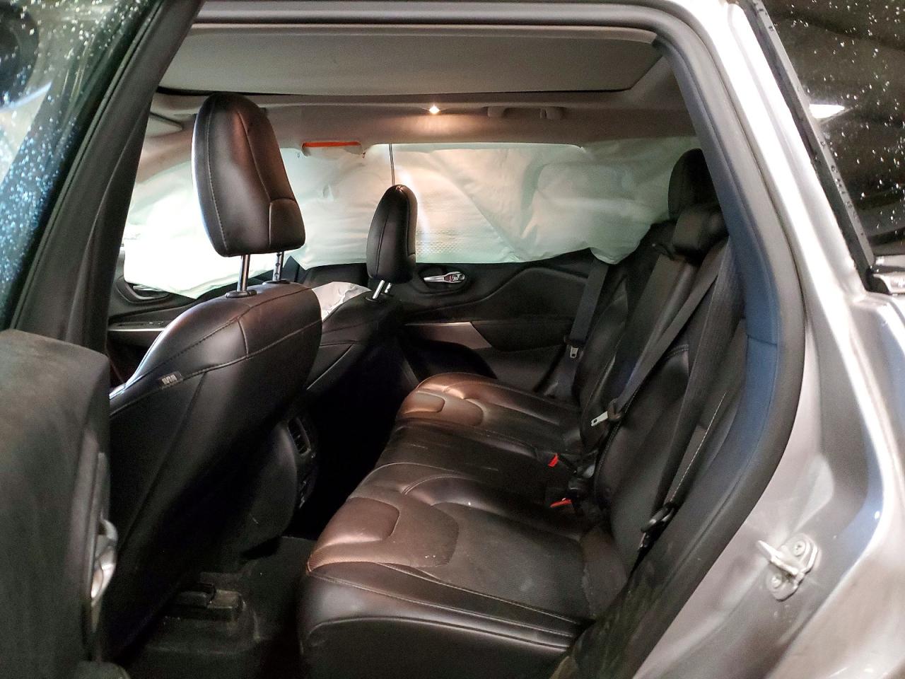 2019 JEEP CHEROKEE LIMITED photo 11