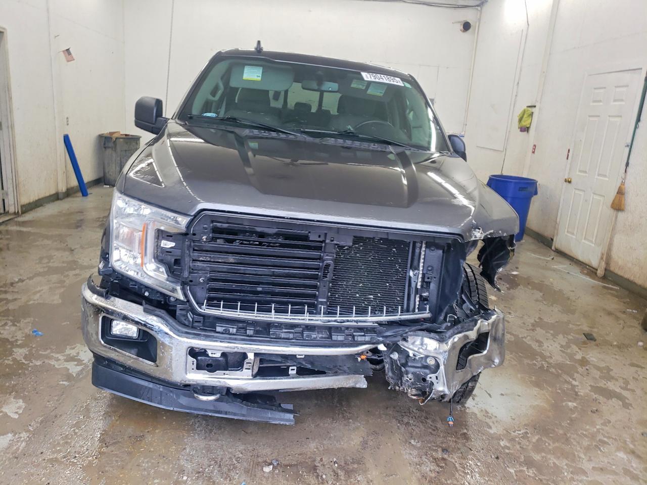 2019 FORD F150 SUPERCREW photo 9
