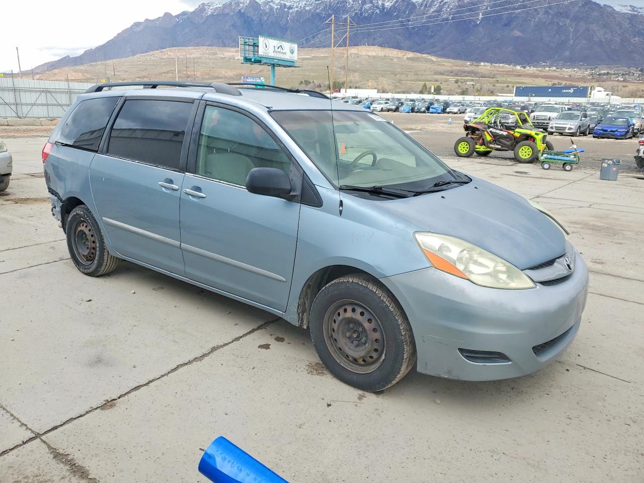 2006 TOYOTA SIENNA LE 7 PASSENGER photo 4