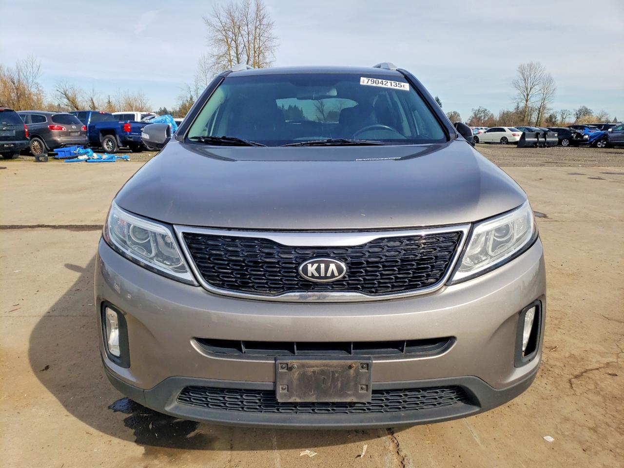 2014 KIA SORENTO LX photo 13