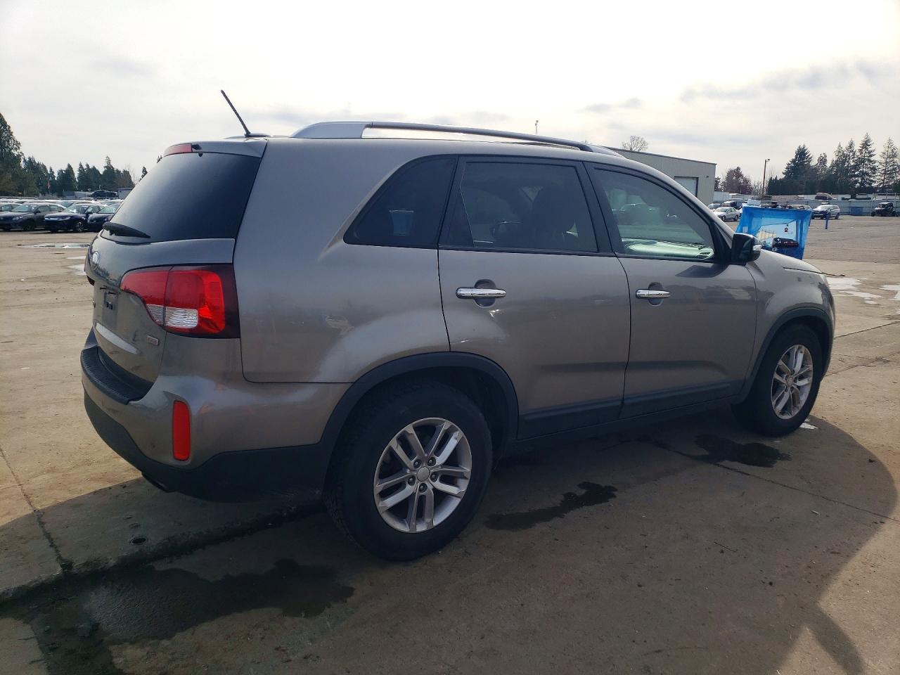 2014 KIA SORENTO LX photo 7