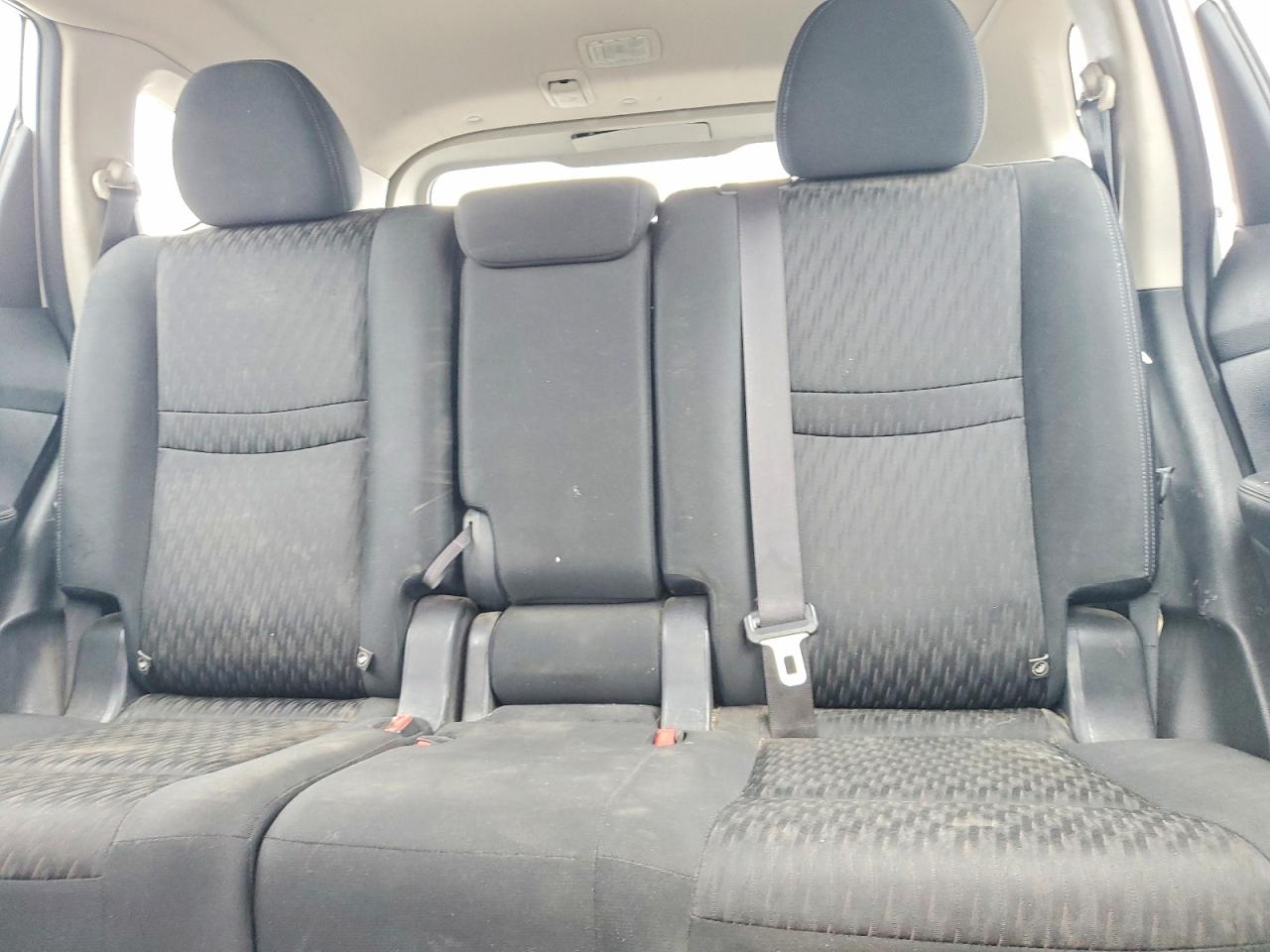 2018 NISSAN ROGUE S photo 10