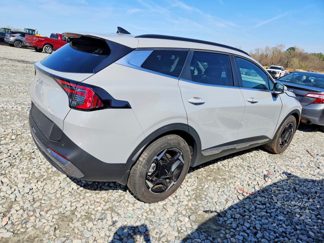 2026 KIA SPORTAGE EX photo 5