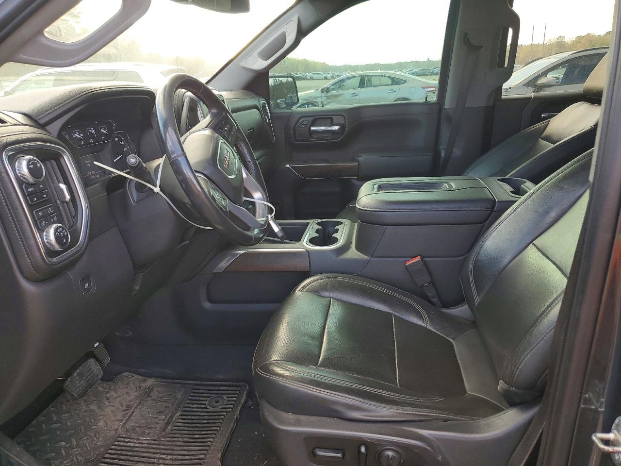 2019 GMC SIERRA K1500 SLT photo 13