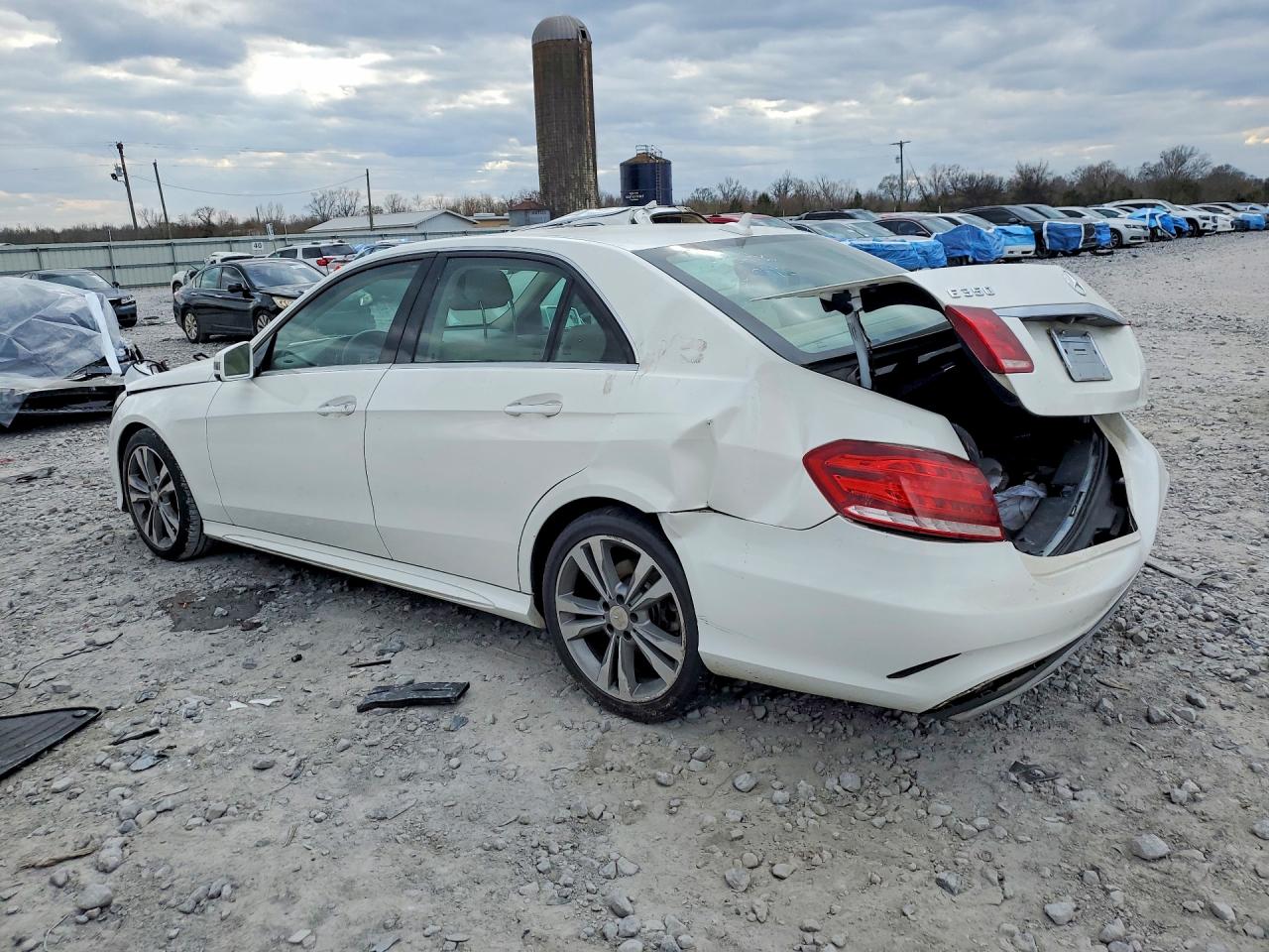 2014 MERCEDES-BENZ E 350 photo 2