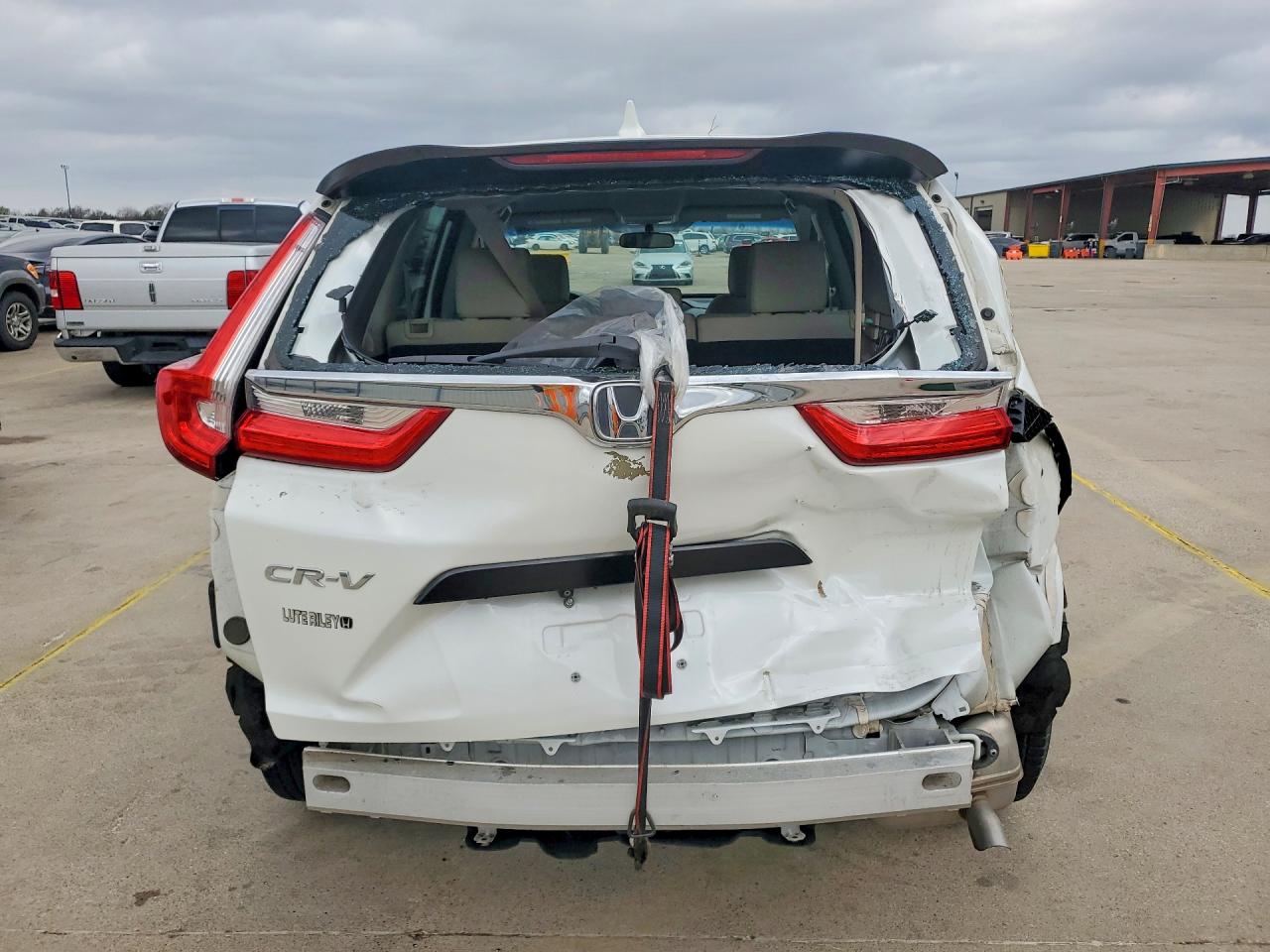 2017 HONDA CR-V LX photo 11