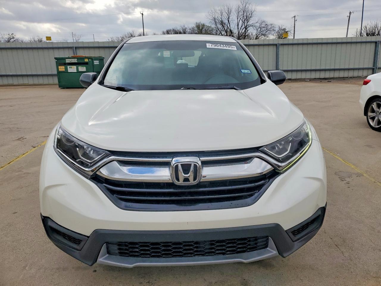 2017 HONDA CR-V LX photo 9