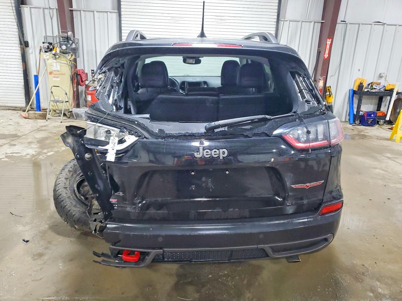 2021 JEEP CHEROKEE TRAILHAWK photo 6
