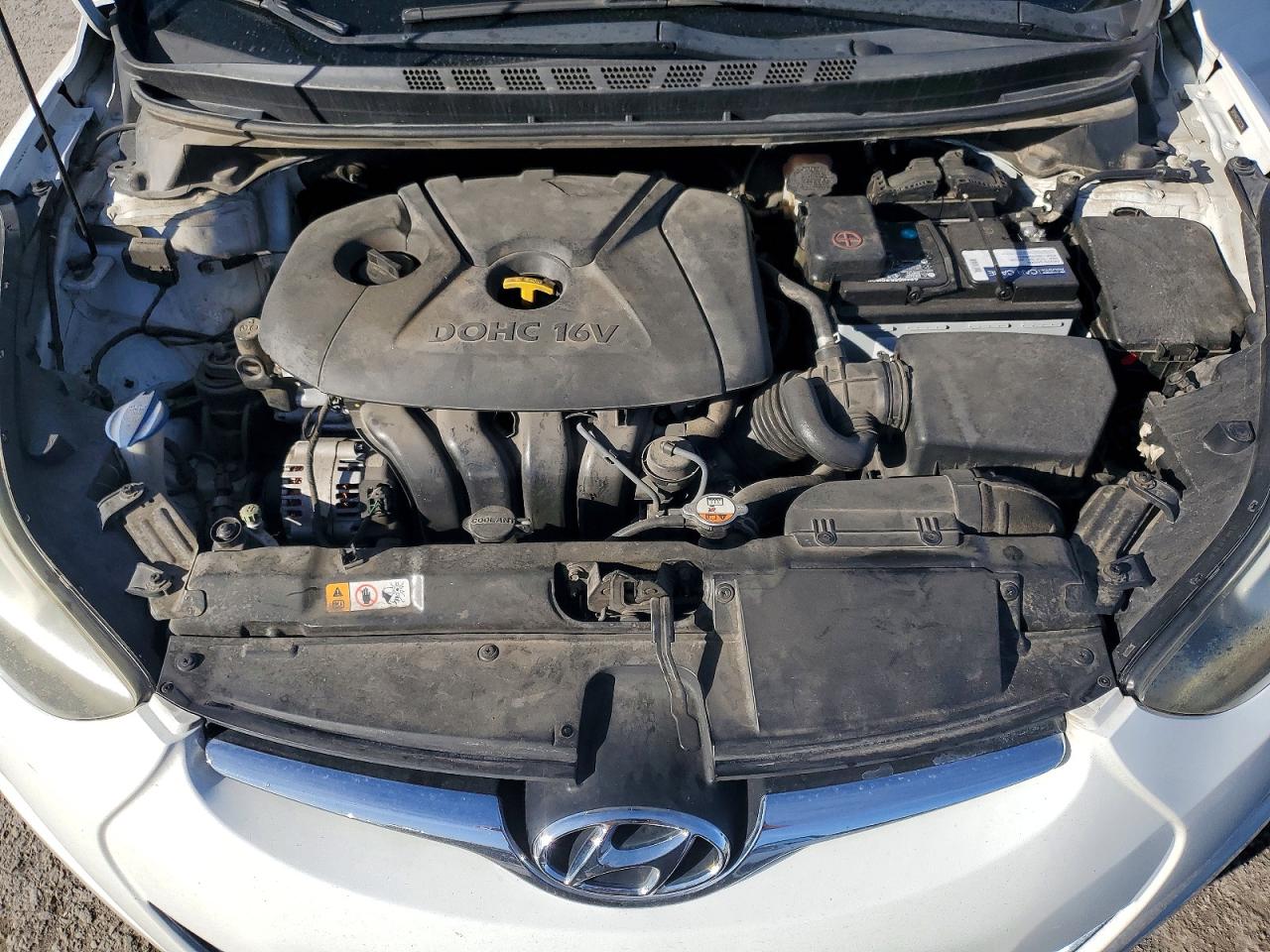 2016 HYUNDAI ELANTRA SE photo 21
