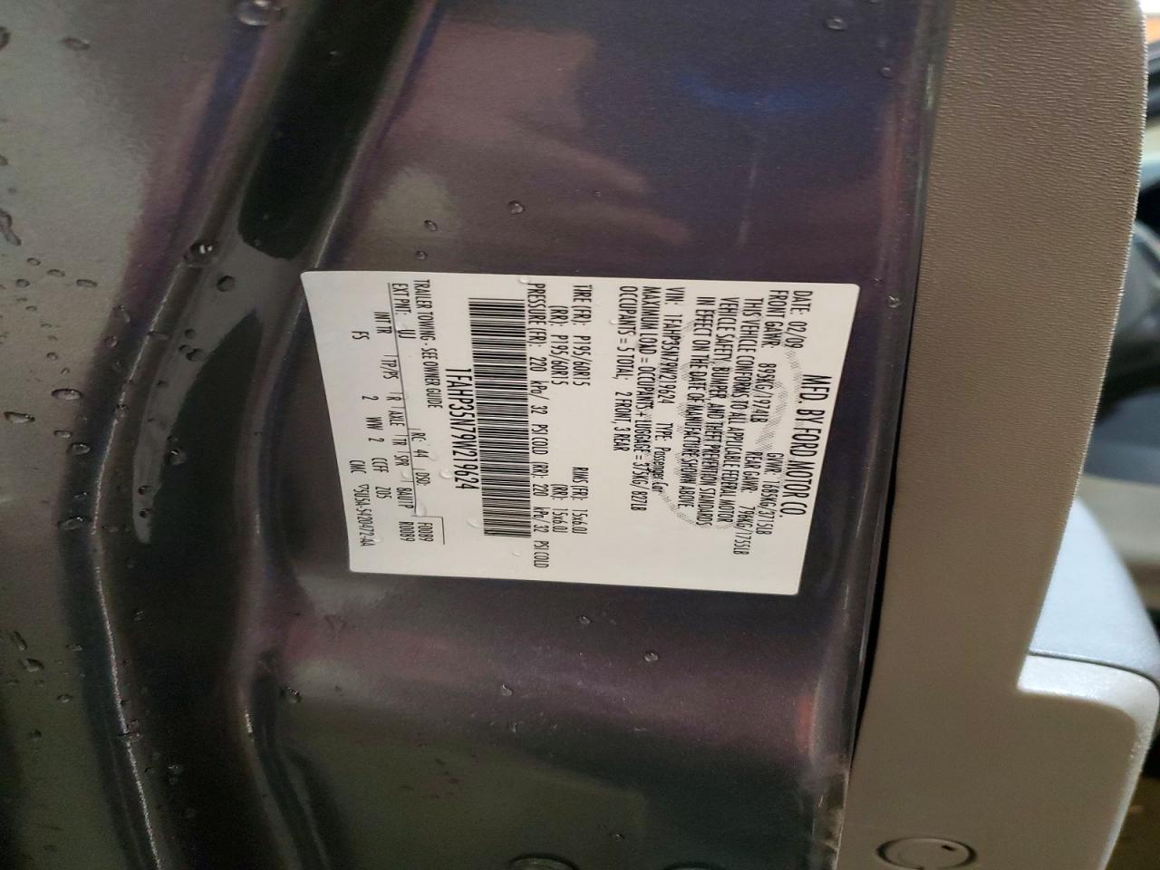 2009 FORD FOCUS SE photo 12