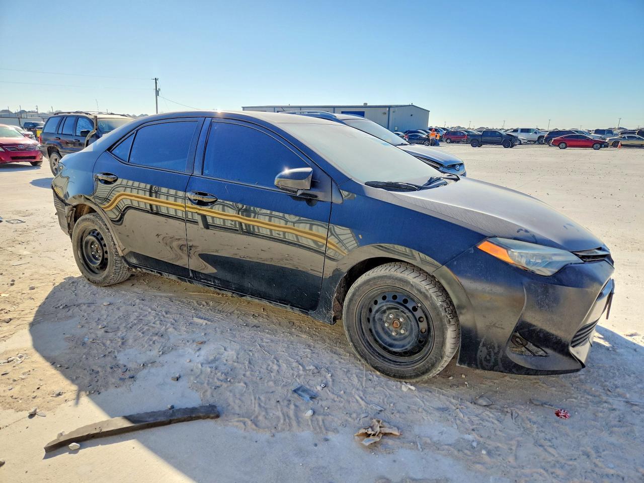2018 TOYOTA COROLLA LE photo 7