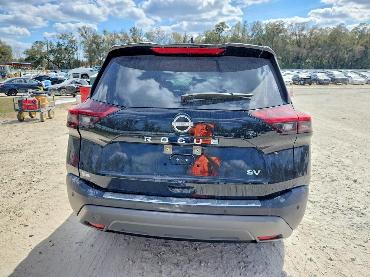 2023 NISSAN ROGUE SV photo 11