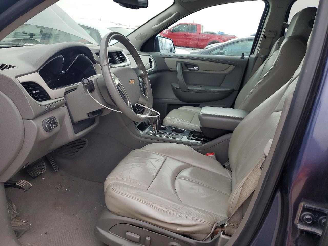 2014 CHEVROLET TRAVERSE LT photo 7