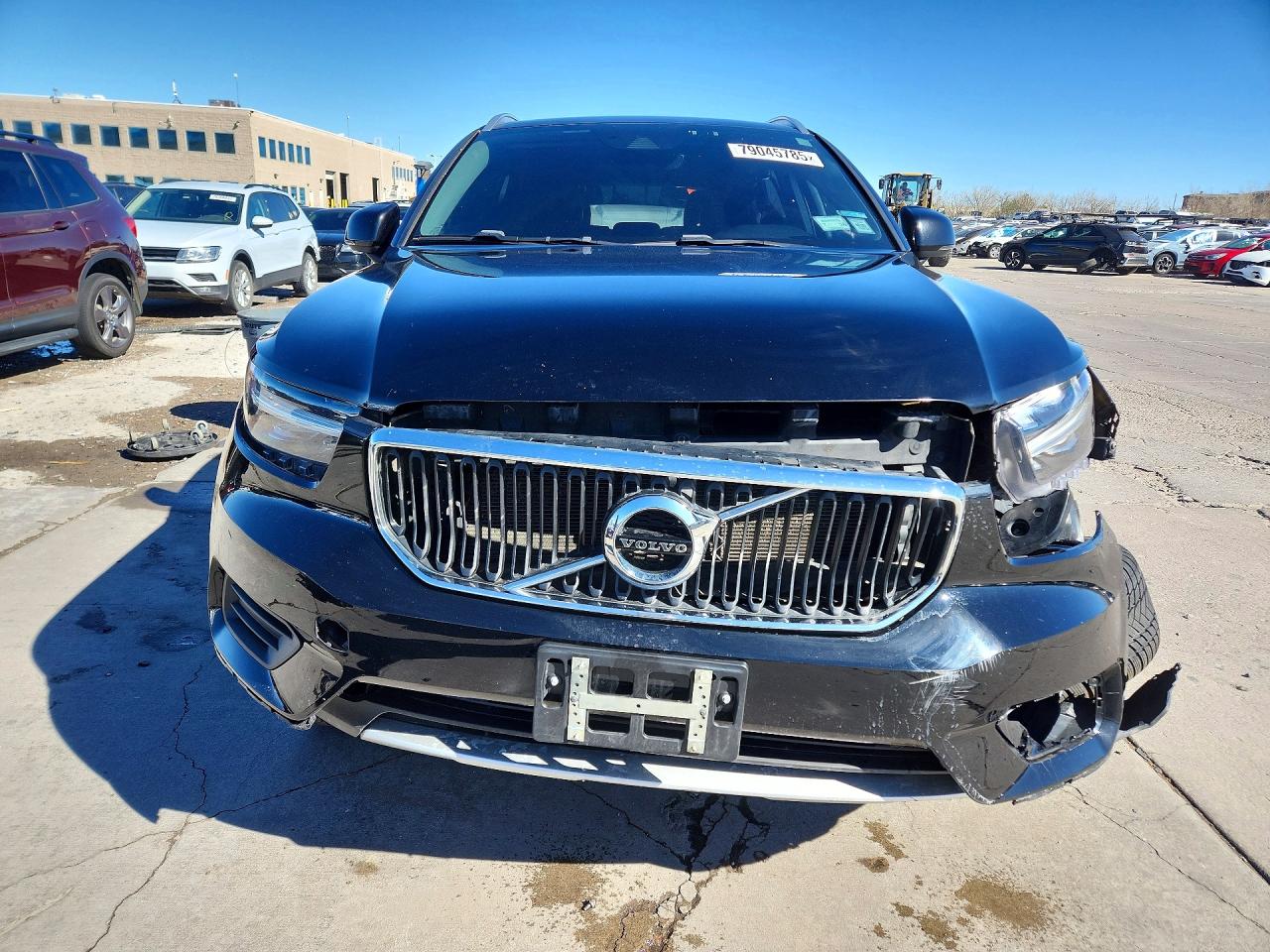 2019 VOLVO XC40 T5 MOMENTUM photo 13