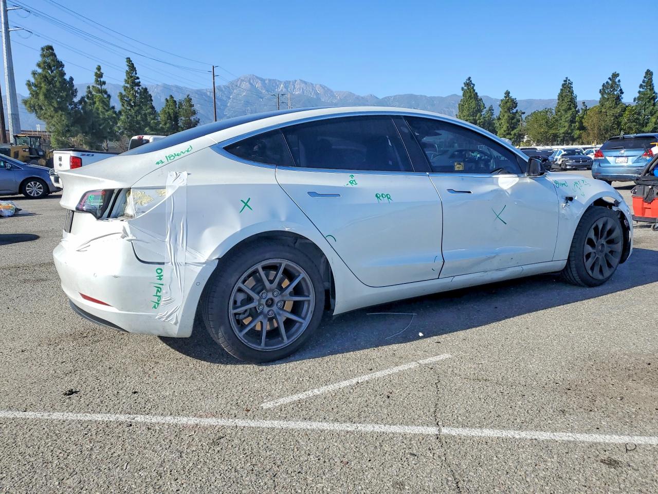 2020 TESLA MODEL 3 photo 5