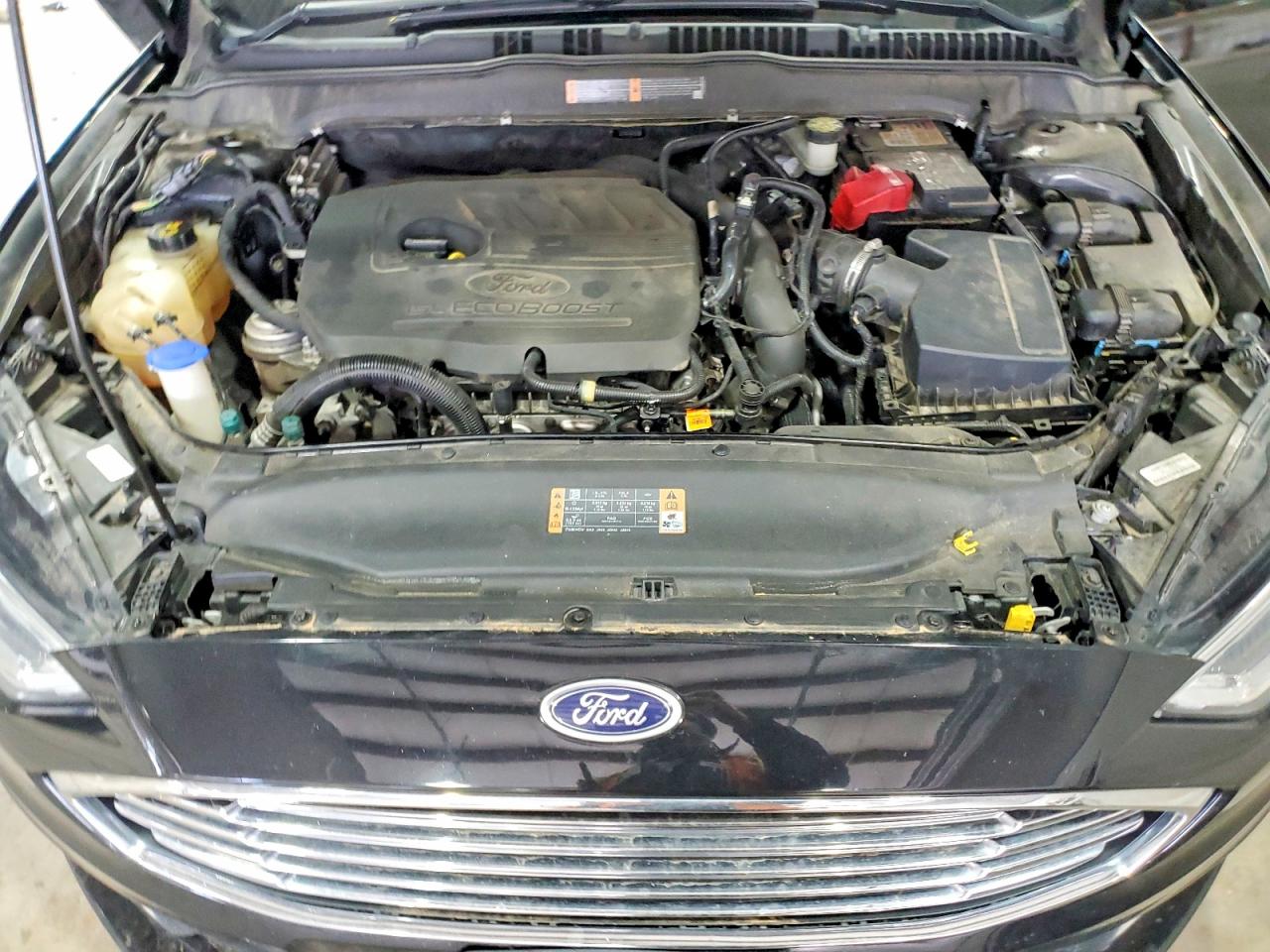 2017 FORD FUSION SE photo 31