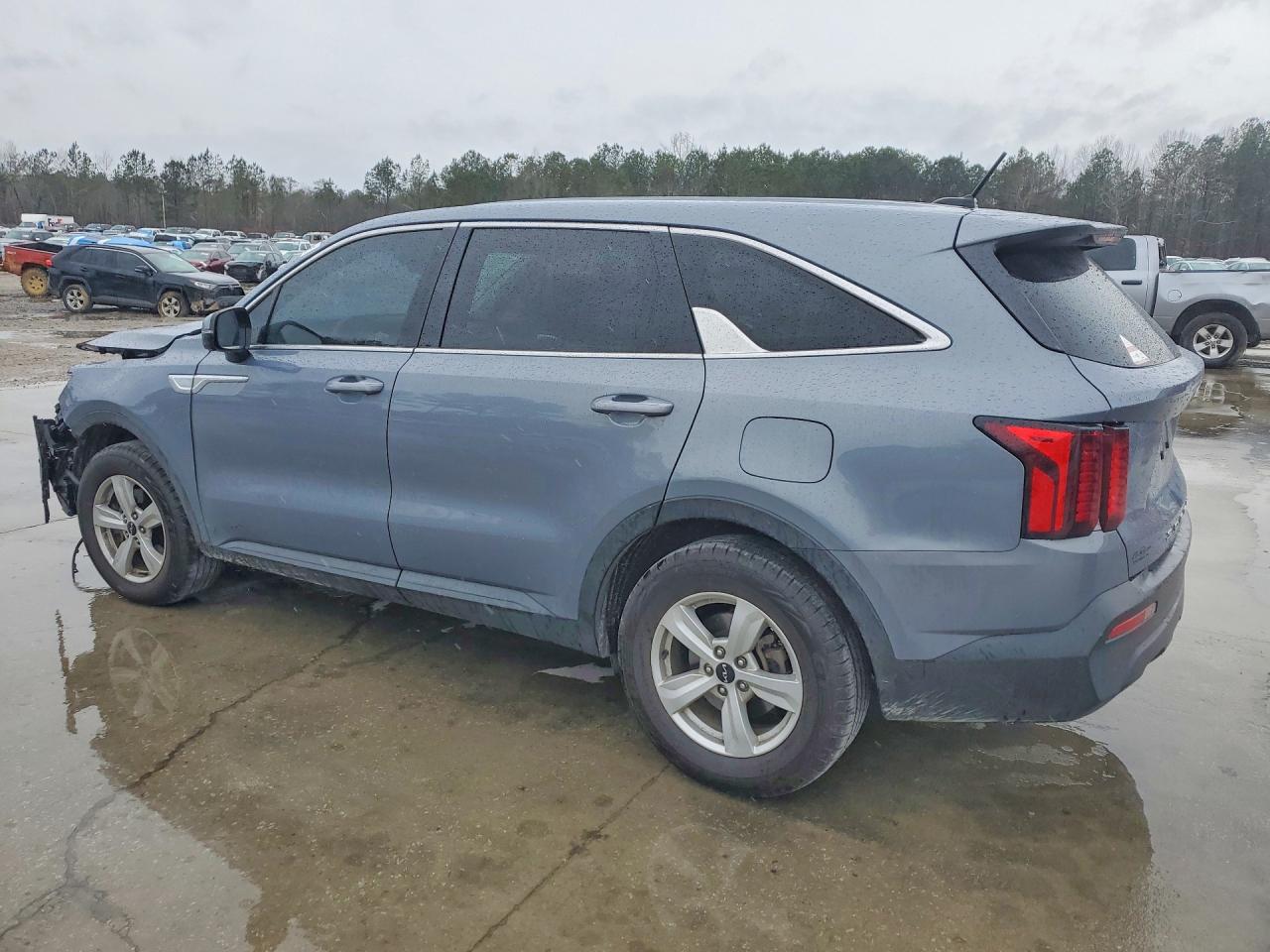 2022 KIA SORENTO LX photo 4