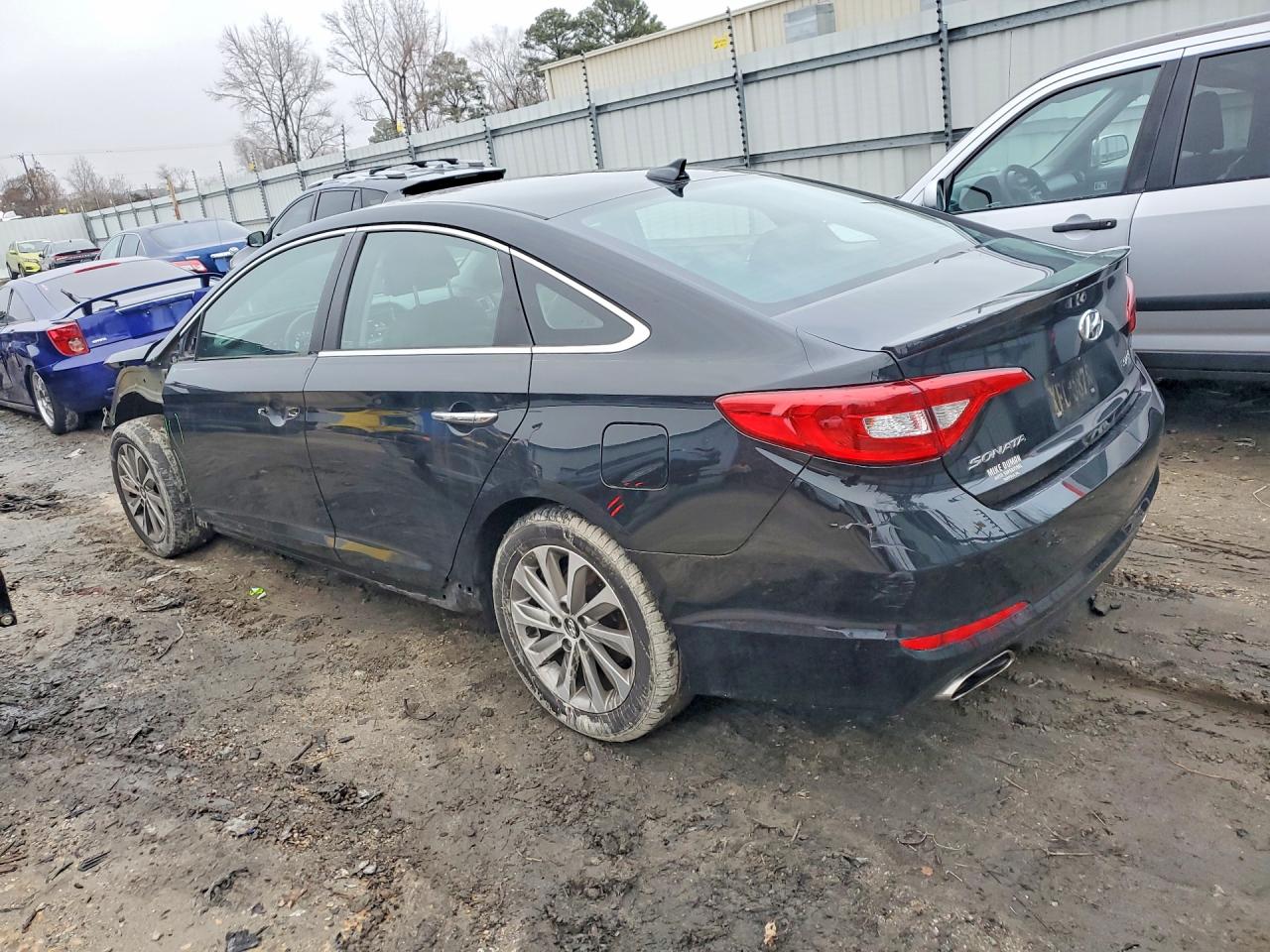 2017 HYUNDAI SONATA SPORT photo 2