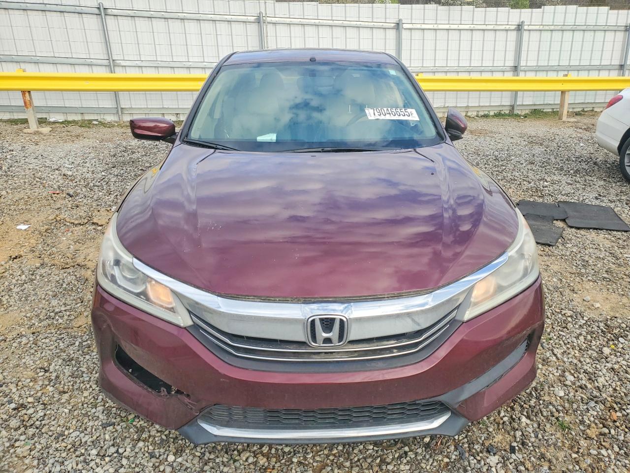 2017 HONDA ACCORD LX photo 9