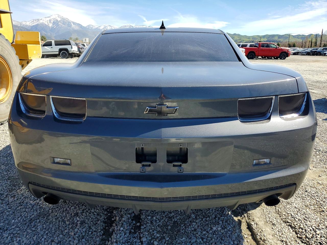 2011 CHEVROLET CAMARO LS photo 11