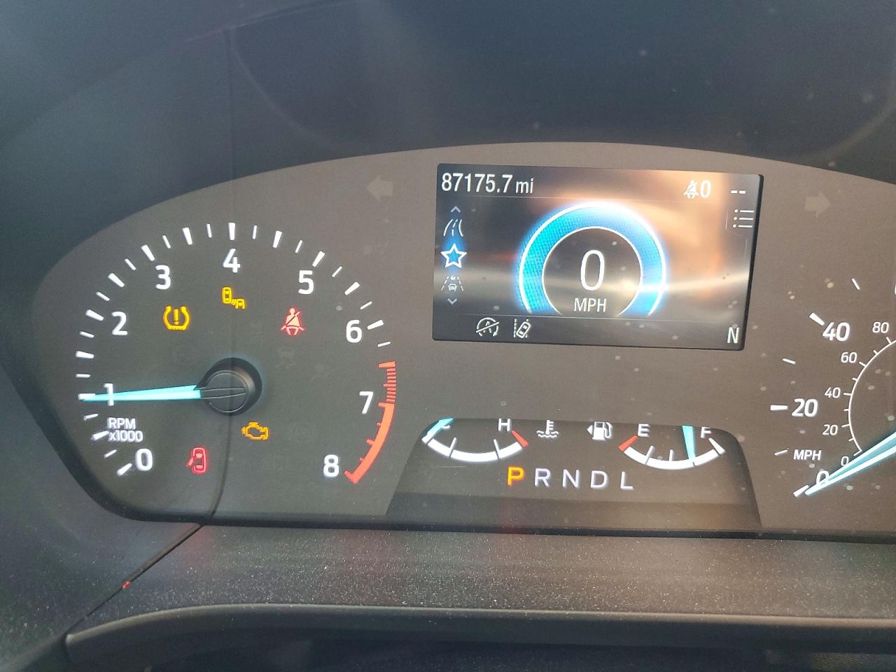 2022 FORD ESCAPE SE photo 25