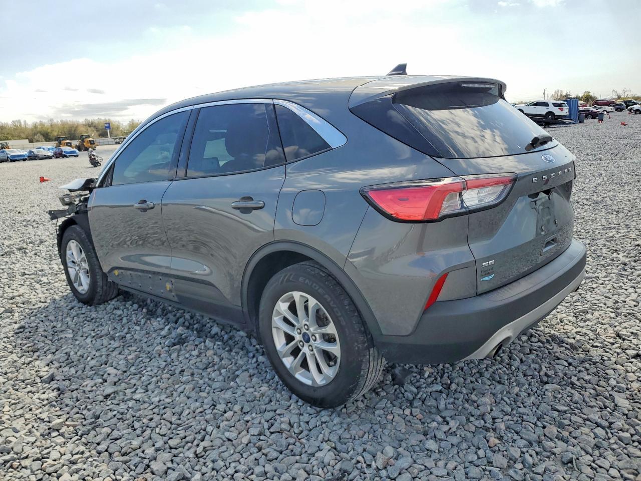 2022 FORD ESCAPE SE photo 4