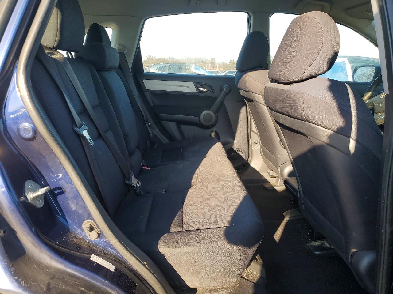 2010 HONDA CR-V LX photo 11