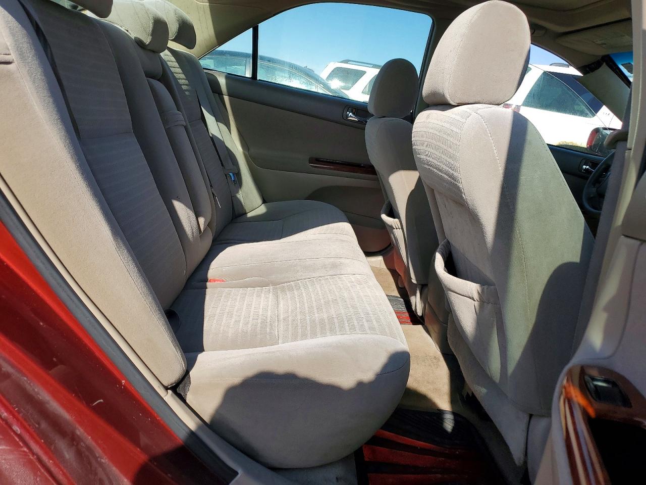 2005 TOYOTA CAMRY XLE photo 10