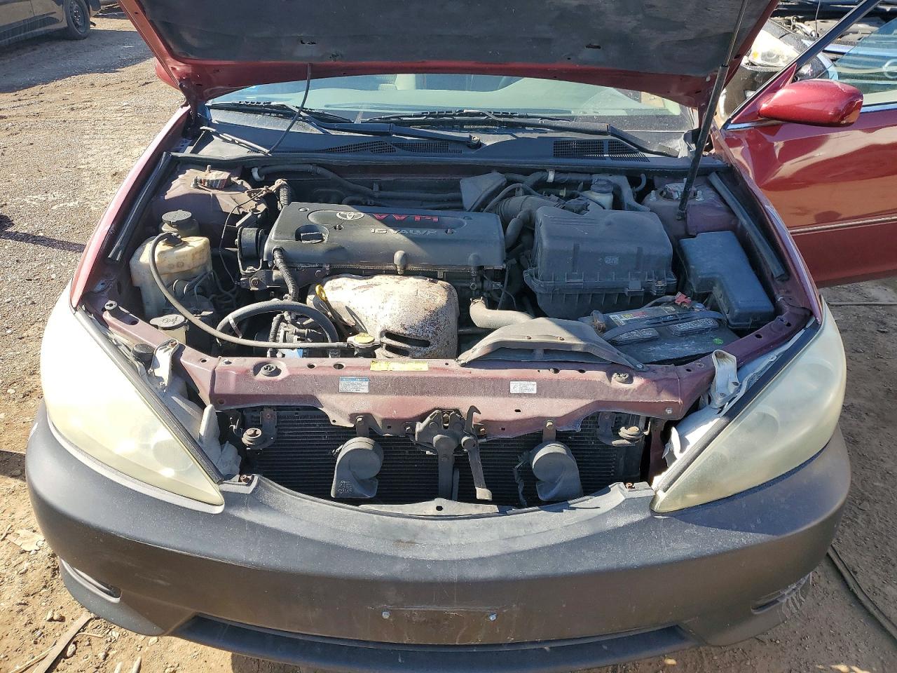 2005 TOYOTA CAMRY XLE photo 11