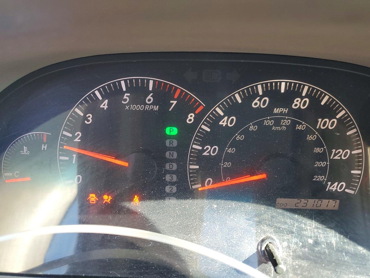 2005 TOYOTA CAMRY XLE photo 9