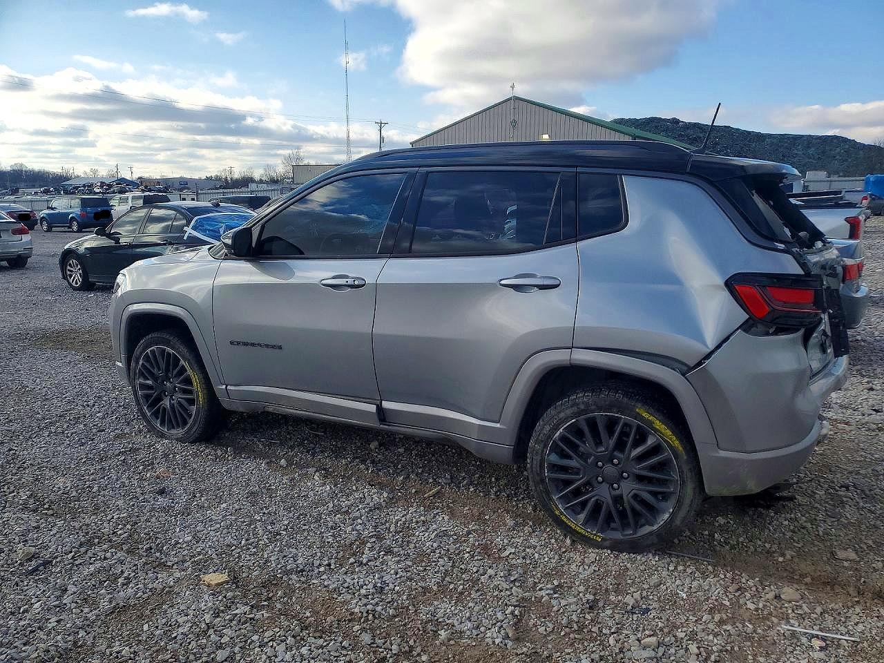 2022 JEEP COMPASS LIMITED photo 2