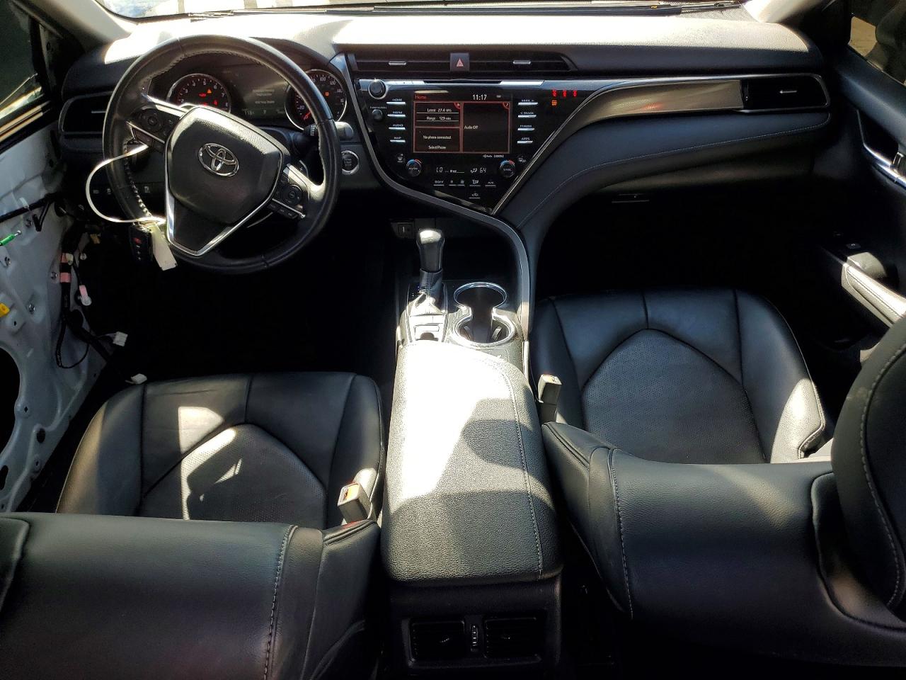 2019 TOYOTA CAMRY XSE photo 15