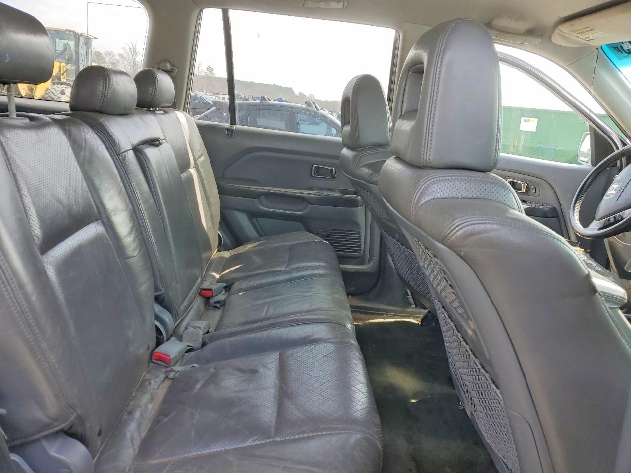 2003 HONDA PILOT photo 21