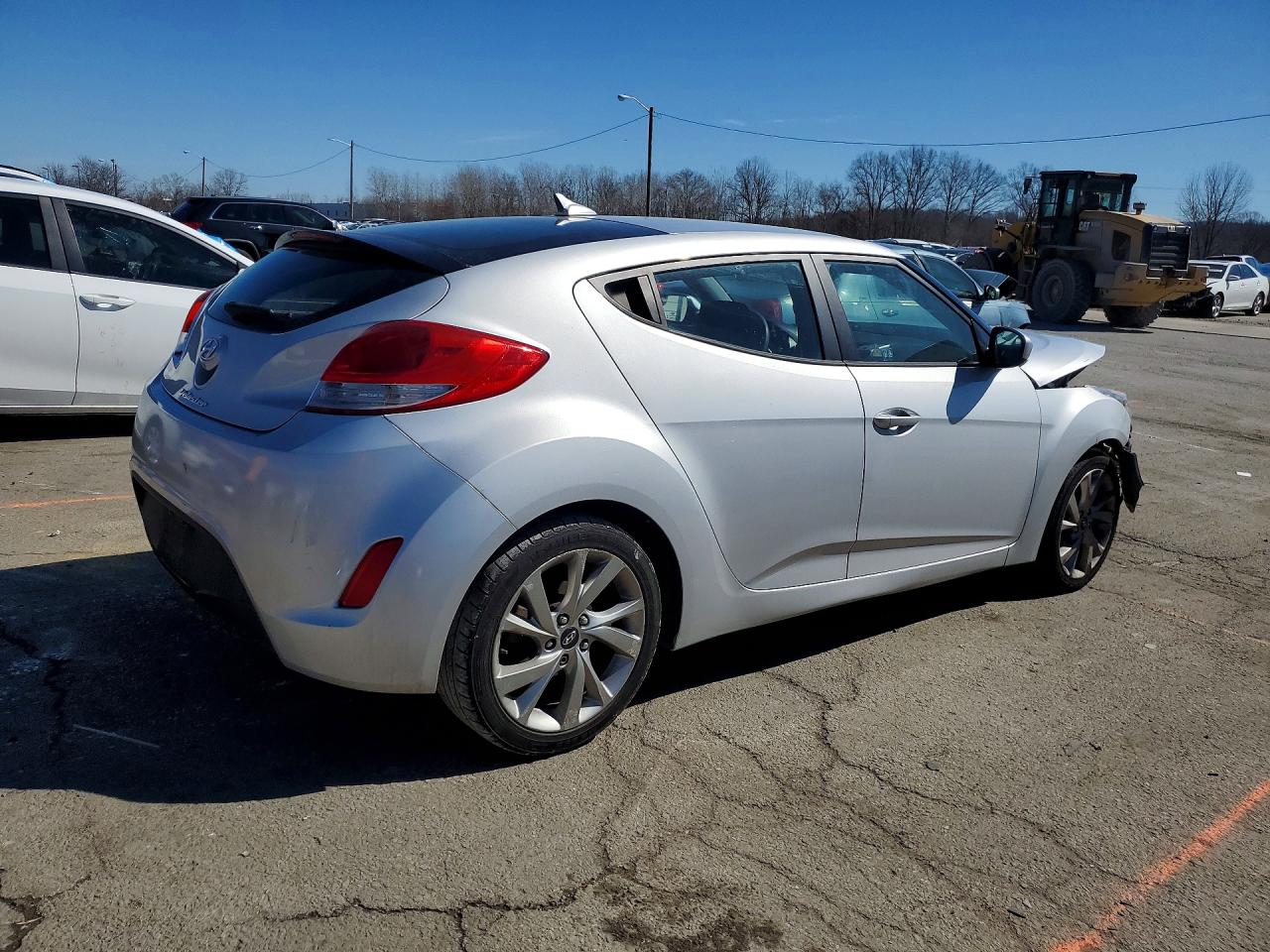 2016 HYUNDAI VELOSTER BASE photo 7