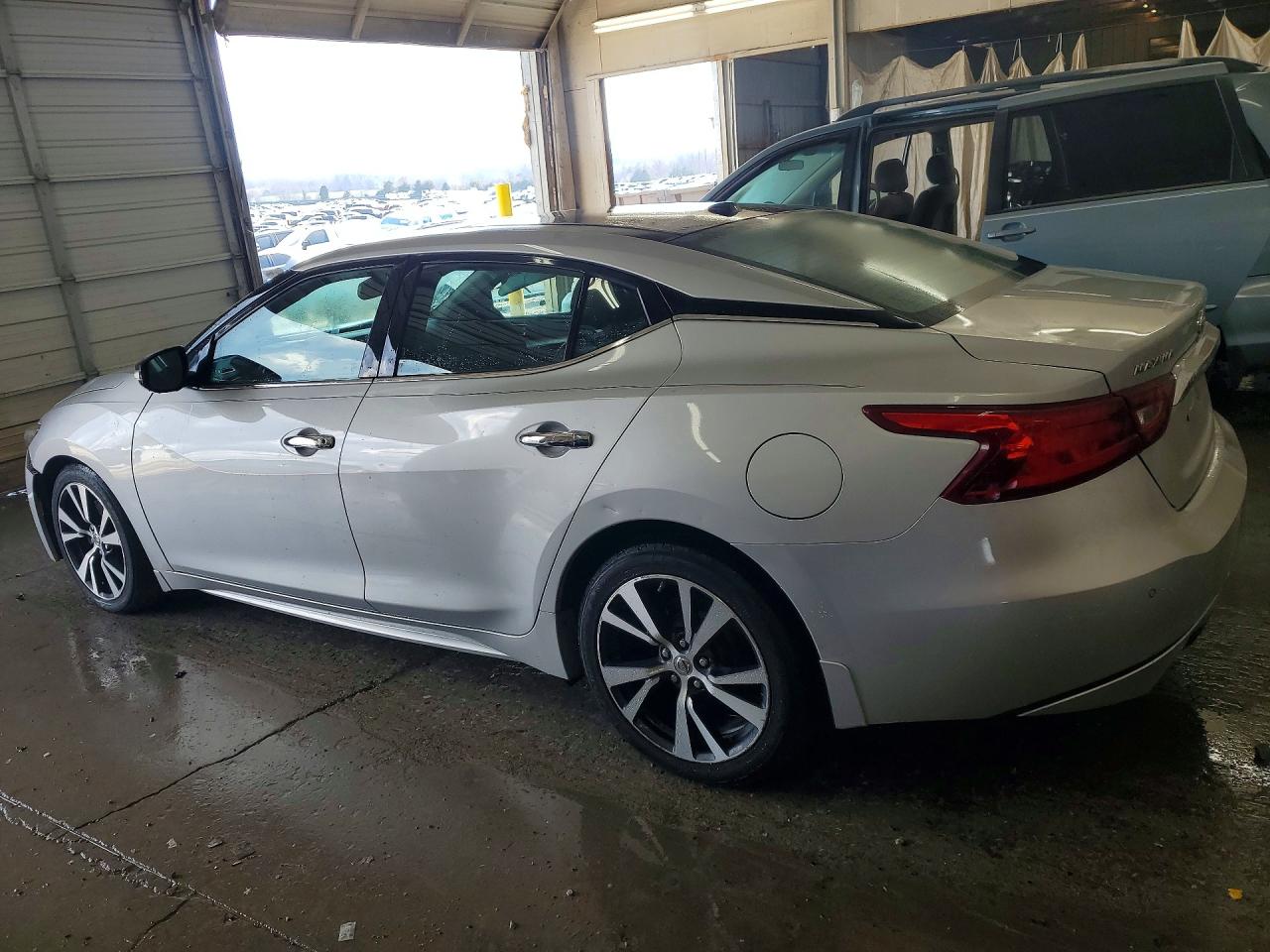 2017 NISSAN MAXIMA 3.5 SL photo 2