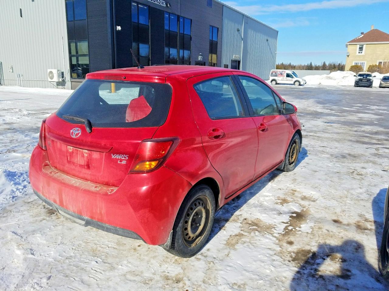 2017 TOYOTA YARIS 5-DOOR L photo 3