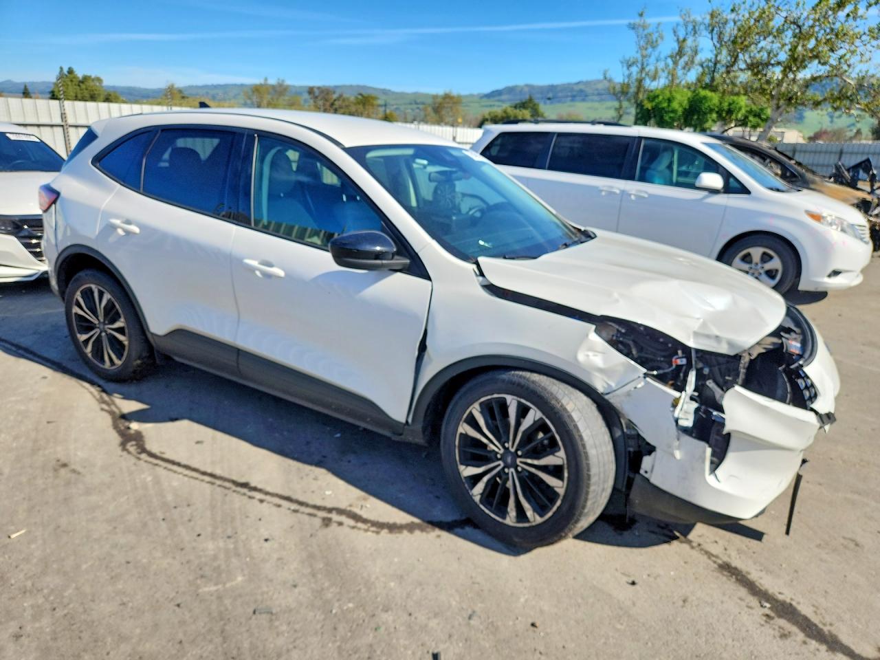 2022 FORD ESCAPE SE photo 7