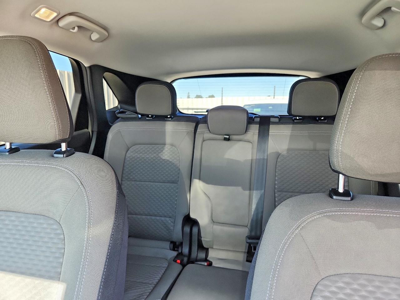 2022 FORD ESCAPE SE photo 19