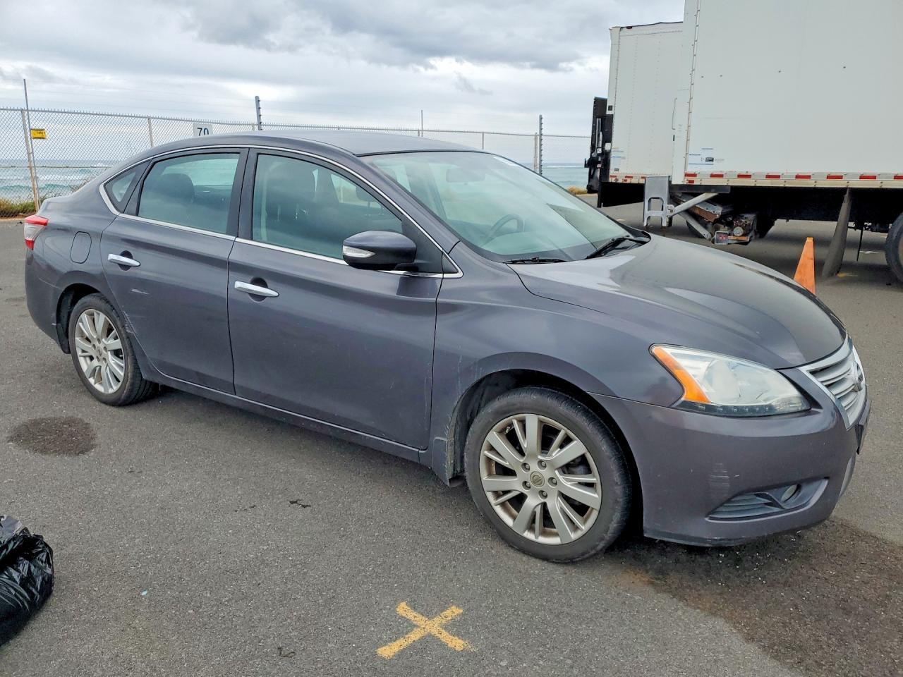 2014 NISSAN SENTRA SL photo 4